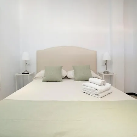 Alohamundi Lumbreras II Appartement Sevilla Buitenkant foto